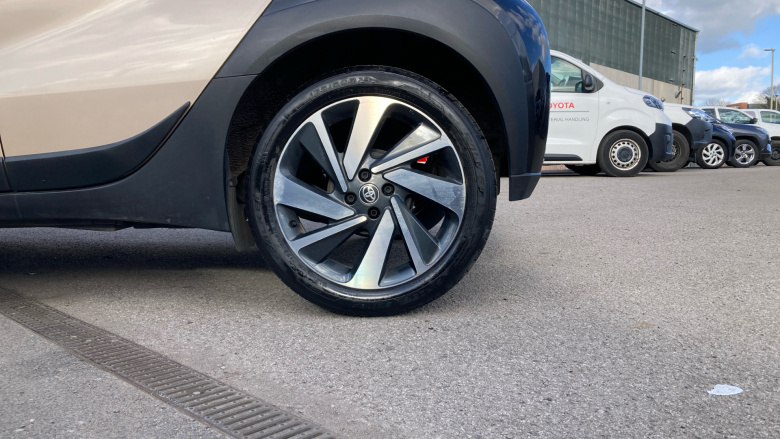 Toyota Aygo X 1.0 VVT-i Edge 5dr Petrol Hatchback